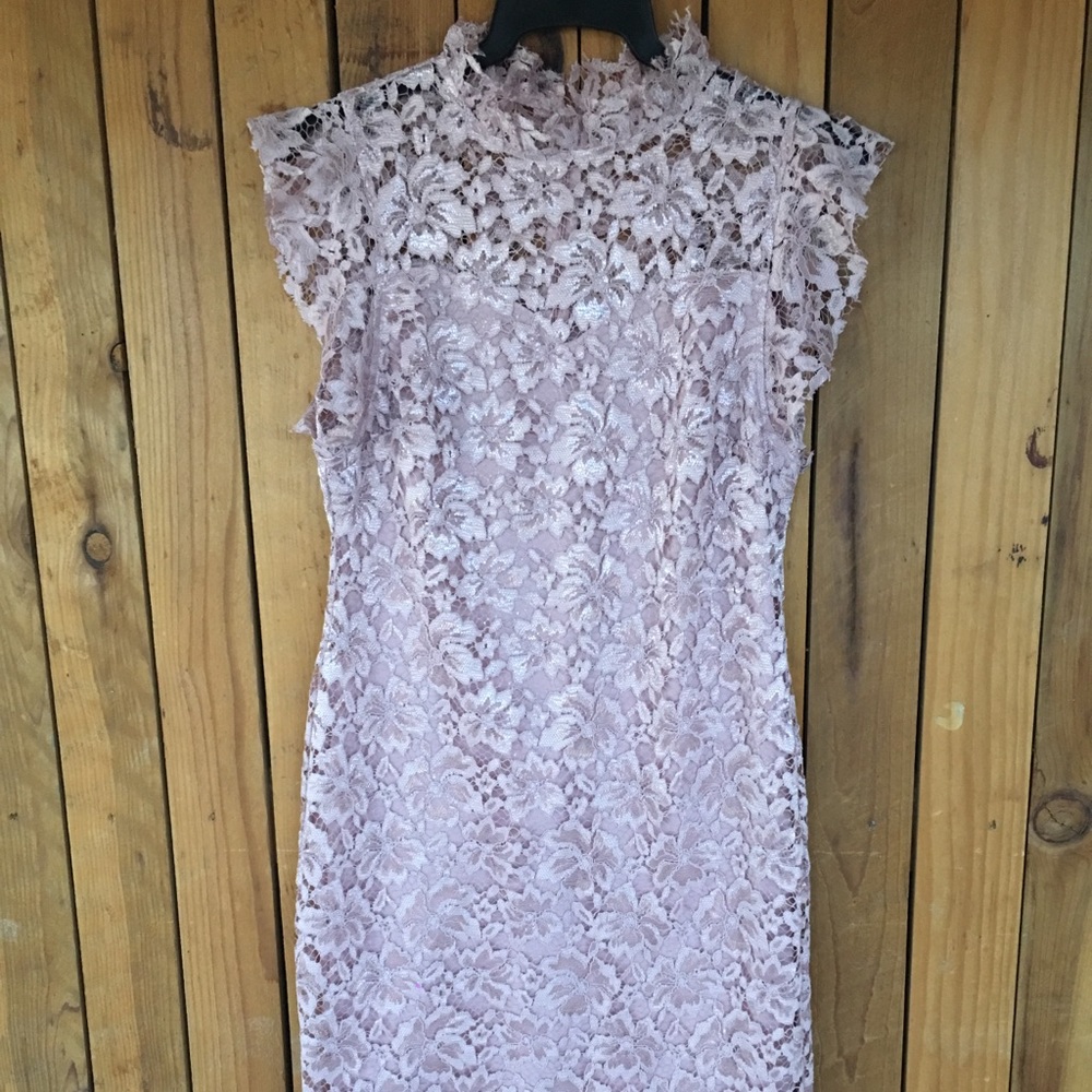 Dress l like new lace dress blush pink size lg